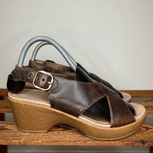 Dansko Jacinda Brown Leather Slingback Heeled Sandal Shoes Women’s 8.5 / EU 39